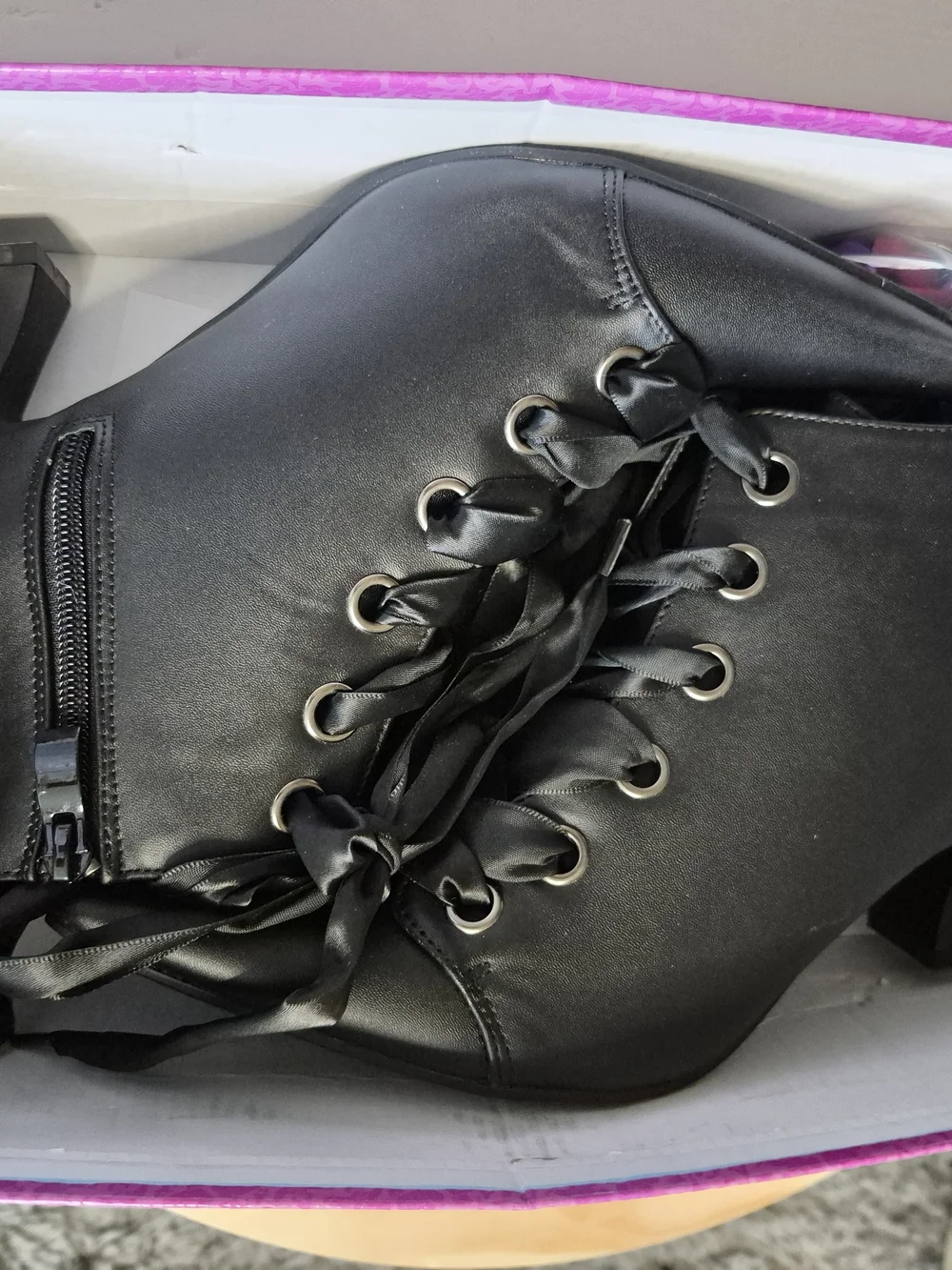 Rubies 200063 Lace Bootie Shoes Black Witch Cosplay Womens Size 8 NEW w/ Box